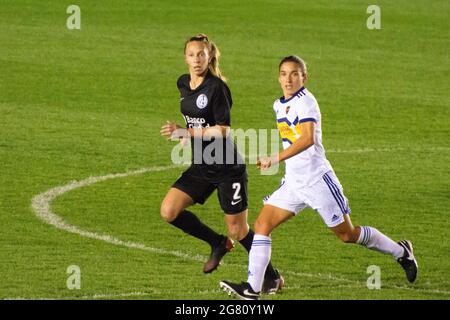 Moron, Argentine. 15 juillet 2021. Vidal (#2 San Lorenzo) et Ojeda (#9 Boca) pendant le match entre Boca Juniors et San Lorenzo au stade Nuevo Francisco Urbano crédit: SPP Sport Press photo. /Alamy Live News Banque D'Images