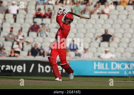 Manchester, Royaume-Uni. 16 juillet 2021. Keaton Jennings de Lancashire chauves-souris lors du match Vitoria Blast T20 entre Lancashire et Durham County Cricket Club à Old Trafford, Manchester, le vendredi 16 juillet 2021. (Crédit : will Matthews | MI News) crédit : MI News & Sport /Alay Live News Banque D'Images