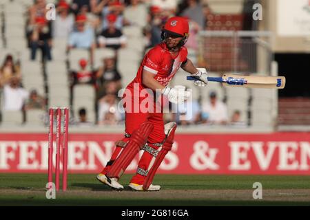 Manchester, Royaume-Uni. 16 juillet 2021. Alex Davies, de Lancashire, chauves-souris, lors du match Vitalia Blast T20 entre Lancashire et le Durham County Cricket Club à Old Trafford, Manchester, le vendredi 16 juillet 2021. (Crédit : will Matthews | MI News) crédit : MI News & Sport /Alay Live News Banque D'Images