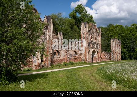 Ruines des anciennes écuries de Preiļi - petite ville de Lettonie Banque D'Images