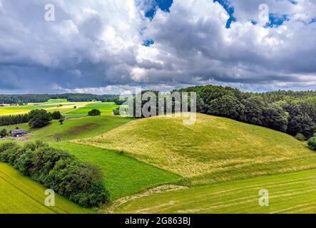 Champs verts et prairies près d'Andechs, Pfaffenwinkel, vue aérienne, haute-Bavière, Bavière, Allemagne, Europe Banque D'Images