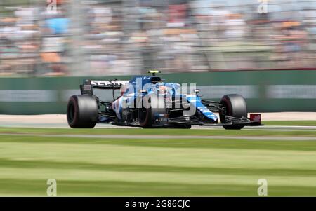 Esteban Ocon d'Alpine pendant la pratique du Grand Prix britannique à Silverstone, à Towcester. Date de la photo: Samedi 17 juillet 2021. Banque D'Images