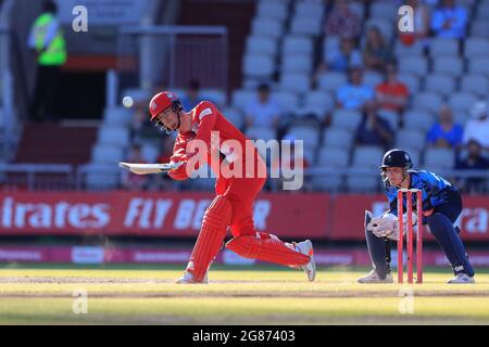 Manchester, Royaume-Uni. 17 juillet 2021. Finn Allen batting pour Lancashire Lightning à Manchester, Royaume-Uni, le 7/17/2021. (Photo de Conor Molloy/News Images/Sipa USA) crédit: SIPA USA/Alay Live News Banque D'Images