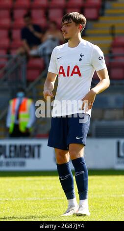 Leyton, Royaume-Uni. 17 juillet 2021. LONDRES, ANGLETERRE - JUILLET 17 : Trophée de la fondation JE3 de Tottenham Hotspur Jamie Bowdtening entre Leyton Orient et Tottenham Hotspur au Breyer Group Stadium, Leyton, Royaume-Uni le 17 juillet 2021 crédit : action Foto Sport/Alay Live News Banque D'Images