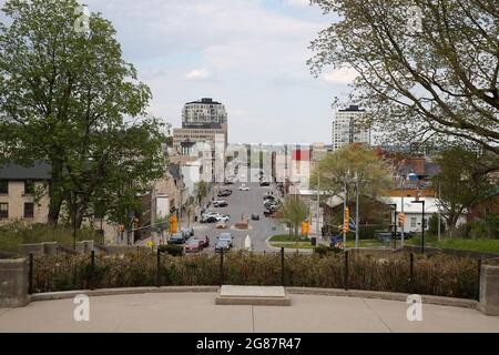 MAI 16 2021 Guleph Ontario Canada. Vue sur le centre-ville depuis la basilique notre-Dame-Immaculée. Luke Durda Alay Banque D'Images