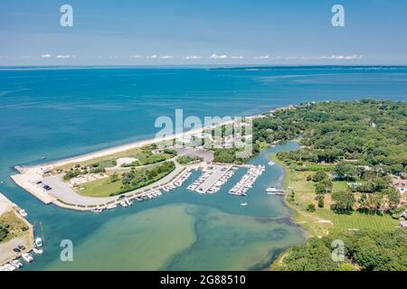 Vue aérienne de Clearwater Beach et des environs, East Hampton, NY Banque D'Images