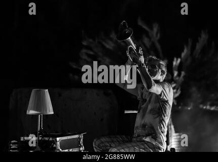 Benevento, Italie. 16 juillet 2021. “Tempo di Chet” - Paolo Fresu TrioOld Roman Theather de Benevento - Italie - Paolo Fresu (photo de Giovanni Esposito/Pacific Press/Sipa USA) Credit: SIPA USA/Alamy Live News Banque D'Images