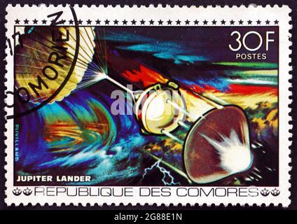 COMORES - VERS 1977 : un timbre imprimé aux Comores montre Jupiter Lander, exploration spatiale, vers 1977 Banque D'Images