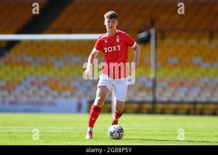 BURSLEM, ROYAUME-UNI. 17 JUILLET Aaron Donnelly de la forêt de Nottingham lors du match amical d'avant-saison entre Port Vale et la forêt de Nottingham à Vale Park, Burslem, le samedi 17 juillet 2021. (Credit: Jon Hobley | MI News) Credit: MI News & Sport /Alay Live News Banque D'Images