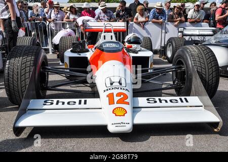 McLaren MP4/4 Formule 1, voiture de course Grand Prix au Goodwood Festival of Speed 2013. McLaren-Honda MP4/4 à partir de la saison F1 1988. Voiture Ayrton Senna Banque D'Images