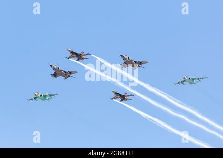 Démonstrations d'avions de guerre au cours de l'exercice avec participation internationale en Turquie avec le nom de formation d'aigle anatolien 2021. Banque D'Images