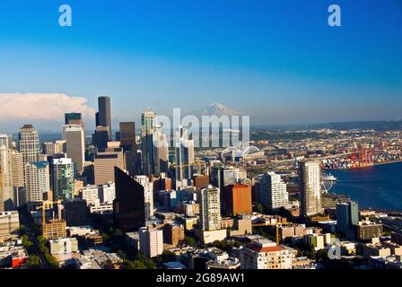 Seattle, Washington, vu depuis le sommet de la Space Needle Banque D'Images