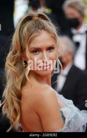 17 juillet 2021, CANNES, France: Maja Malnar participe à la projection finale de ''OSS 117: De l'Afrique avec amour'' et à la cérémonie de clôture du 74e Festival annuel de Cannes le 17 juillet 2021 à Cannes, France (Credit image: © Frederick InjimbertZUMA Press Wire) Banque D'Images