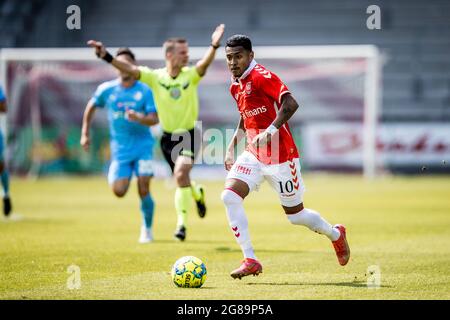 Vejle, Danemark. 18 juillet 2021. Allan Sousa (10) de Vejle Boldklub vu pendant le match 3F Superliga entre Vejle Boldklub et Randers FC à Vejle Stadion à Vejle. (Crédit photo : Gonzales photo/Alamy Live News Banque D'Images