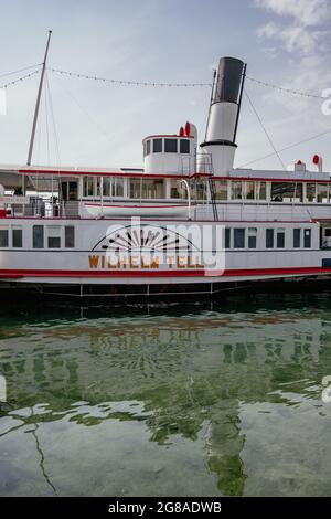 Croisière touristique en bateau à aubes sur le lac de Lucerne près de Lucerne ou de la ville de Lucerne dans le centre de la Suisse Banque D'Images