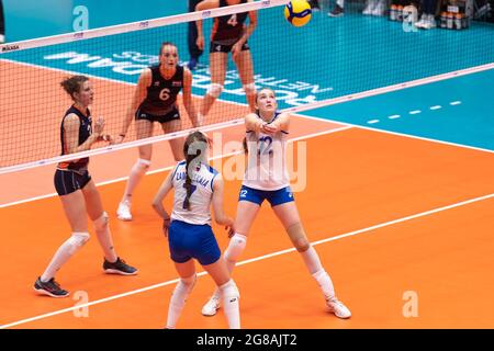 ROTTERDAM, PAYS-BAS - JUILLET 18: Natalia Suvorova de Russie pendant le match de volley-ball féminin U20 du Championnat du monde contre les pays-Bas et la Russie au Topsportcentrum le 18 juillet 2021 à Rotterdam, pays-Bas (photo de Rene van Dam/Orange Pictures) Banque D'Images