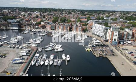 Ipswich Waterfront Suffolk Royaume-Uni marina et appartements image aérienne Banque D'Images