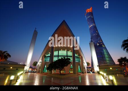 Mosquée aspire à Doha - Qatar Banque D'Images