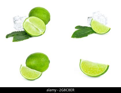 Limes vertes fraîches juteuses, tranches de lime, feuilles de glace et de menthe isolées sur fond blanc. Banque D'Images