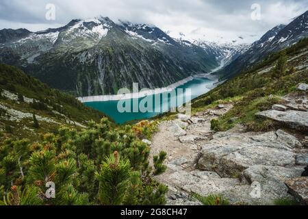Schlegeis Stausee vue sur le lac. Zillertal, Autriche, Europe Banque D'Images