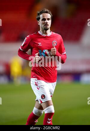 Photo du dossier datée du 16-03-2021 de Charlton Athletic's Andrew Shinnie. Date de publication : lundi 19 juillet 2021. Banque D'Images
