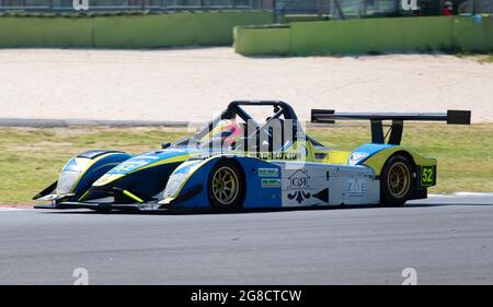 Vallelunga juin 12 2021, série Fx Racing.Old fashioned prototype car en action sur piste de circuit d'asphalte se rappeler des années 70 Banque D'Images