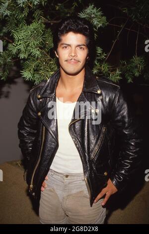 Esai Morales Circa années 80 crédit: Ralph Dominguez/MediaPunch Banque D'Images