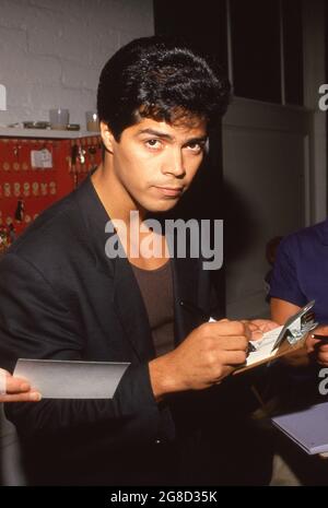 Esai Morales Circa années 80 crédit: Ralph Dominguez/MediaPunch Banque D'Images