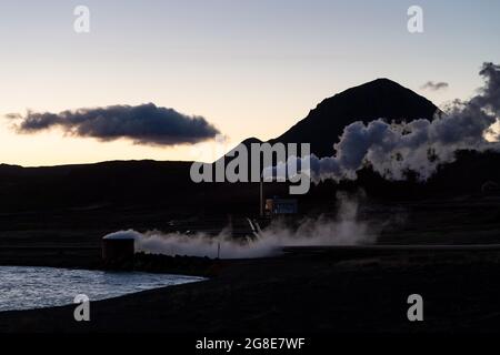 Steam, centrale électrique de Bjarnarflag, Reykjahlio, Myvatn, Islande du Nord, Islande Banque D'Images