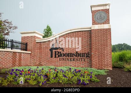 Bloomsburg, États-Unis. 19 juillet 2021. Un panneau est visible à l'entrée du campus de l'université de Bloomsburg à Bloomsburg, en Pennsylvanie, le 19 juillet 2021. (Photo de Paul Weaver/Sipa USA) crédit: SIPA USA/Alay Live News Banque D'Images