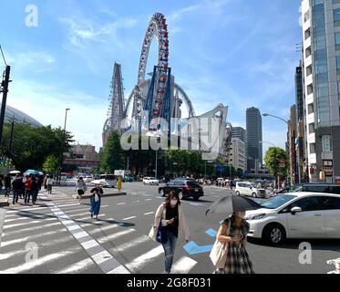 Tokyo-Japon, 20 juillet 2021, des Japonais qui s'enrailent de la chaleur dans le centre-ville de Tokyo Banque D'Images