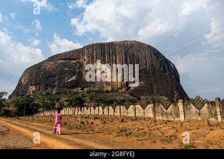 Zuma rock, Abuja, Nigéria, Afrique de l'Ouest, Afrique Banque D'Images
