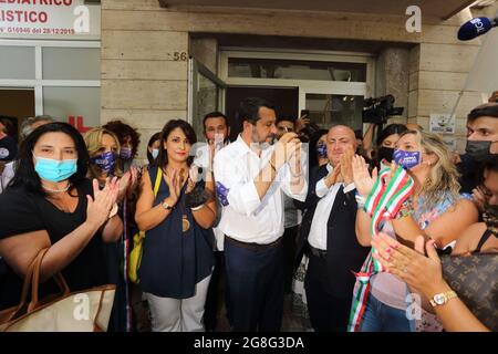 Frosinone, Italie. 20 juillet 2021. Matteo Salvini parle de justice et inaugure le quartier général de Lega. Credit: Antonio Nardelli / Alamy Live News Banque D'Images