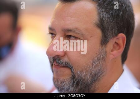 Frosinone, Italie. 20 juillet 2021. Matteo Salvini parle de justice et inaugure le quartier général de Lega. Credit: Antonio Nardelli / Alamy Live News Banque D'Images