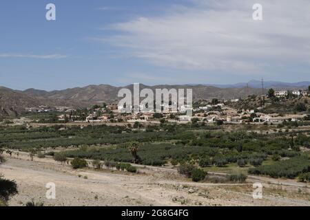 Village d'Arboleas vue d'ensemble la vallée d'Almanzora Banque D'Images