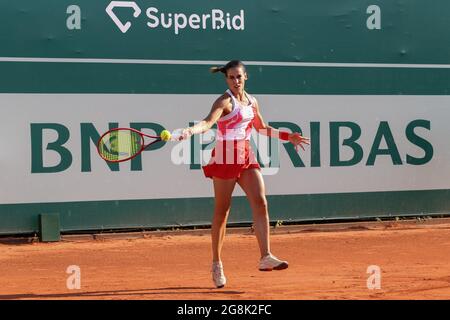 Gdynia, Pologne. 20 juillet 2021. Nuria Parizzas Diaz (ESPAGNE) contre Magdalena Frech (POLOGNE) vu en action pendant le tournoi ouvert BNP Paribas Pologne (catégorie WTA 250) à Gdynia. Note finale 6:3, 2:6, 6:4 pour Diaz. (Photo de Grzesiek J?drzejewski/SOPA Images/Sipa USA) crédit: SIPA USA/Alay Live News Banque D'Images