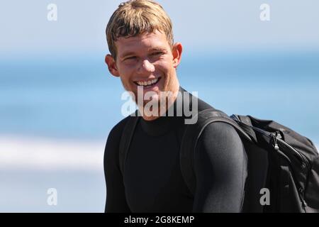 Ichinomiya, Chiba, Japon. 21 juillet 2021. John John Florence (USA) surf : avant les Jeux Olympiques de Tokyo 2020 à la plage de surf de Tsurigasaki à Ichinomiya, Chiba, Japon . Credit: KONDO/AFLO/Alay Live News Banque D'Images