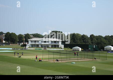 BECKENHAM, ROYAUME-UNI. 21 JUILLET. Vue générale pendant la séance de formation de Durham et de filets avant le match de la coupe Royale de Londres avec Kent au terrain du comté, Beckenham, le mercredi 21 juillet 2021. (Crédit : will Matthews | MI News) crédit : MI News & Sport /Alay Live News Banque D'Images