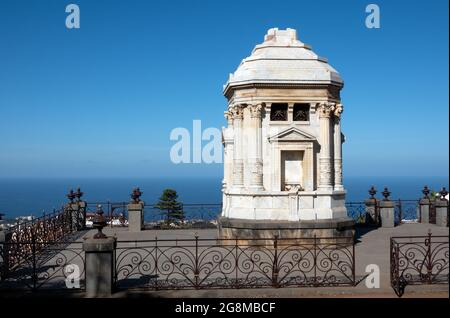 La Orotava, Ténérife, Espagne-01 janvier 2020, mausolée familiale dans le jardin Jardines del Marquesado de la Quinta Roja, Ténérife, Iles Canaries, Banque D'Images