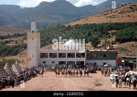 Art de la culture et de la tradition de fantasia au Maroc Banque D'Images