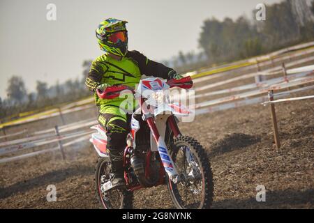 ROVIGO, ITALIE 21 JUILLET 2021 : détail de la course de motocross Banque D'Images