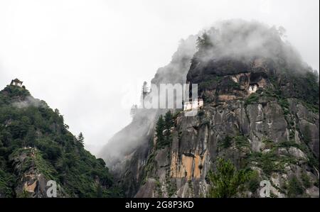 Monastère connu sous le nom de Tiger Nest au Bhoutan Banque D'Images