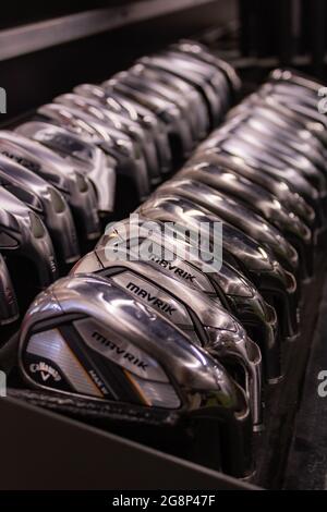 Captures de Iron Heads dans un magasin de golf local. Banque D'Images