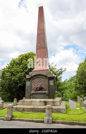 Le Plymouth Boer War Memorial à l'extérieur du mur de la Citadelle sur Plymouth Hoe. Banque D'Images