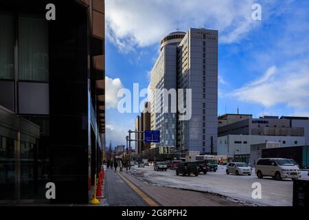 Sapporo, Hokkaido, Japon - 25 décembre 2017 : la gare JR Sapporo est une gare ferroviaire à Hokkaido, Japon. Il possède également le plus haut bâtiment de Hokkaid Banque D'Images