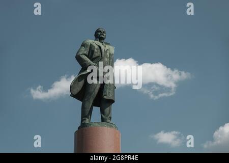 MOSCOU, RUSSIE - JUILLET 11 2021 : monument à Lénine sur la station de métro Oktyabrskaya Banque D'Images