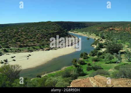 Paysage floral de beauté viiw de la fenêtre de nature regardant une gorge de rivière dans Kalbarri Australie occidentale Banque D'Images