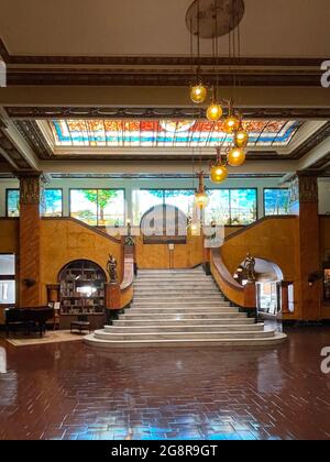 Le hall majestueux à l'intérieur de l'hôtel Gadsden, dans le centre-ville de Douglas, en Arizona Banque D'Images