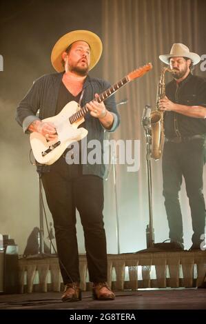 21 juillet 2021 - Raleigh, Caroline du Nord ; États-Unis - le musicien NATHANIEL RATELIF et LES SUEURS NOCTURNES se produit en direct alors que leur visite de 2021 fait un arrêt à l'amphithéâtre Red Hat situé à Raleigh. Copyright 2021 Jason Moore. (Image de crédit : © Jason Moore/ZUMA Press Wire) Banque D'Images