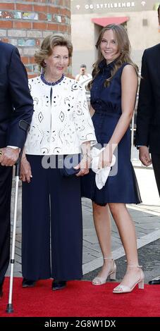 Oslo, Norvège. 22 juillet 2021. La reine Sonja et la princesse Ingrid Alexandra de Norvège assistent à la cérémonie commémorative nationale 10 ans après l'attaque terroriste d'Utoya le 22 juillet 2011. Oslo, Norvège, 22 juillet 2021. Photo de Marius Gulliksrud/Stella Pictures/ABACAPRESS.COM crédit: Abaca Press/Alay Live News Banque D'Images